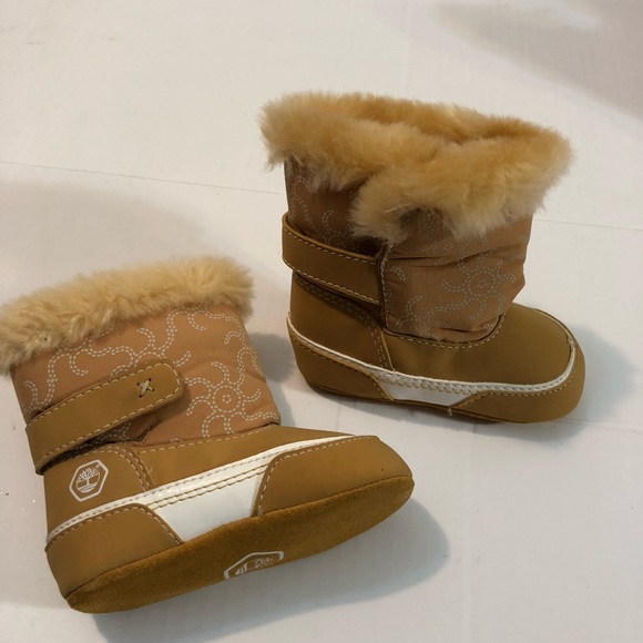 Timberland Other - Infant Baby Timberland Boots Sz 2 like new